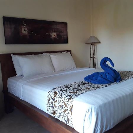 Adi House Homestay Ubud Esterno foto