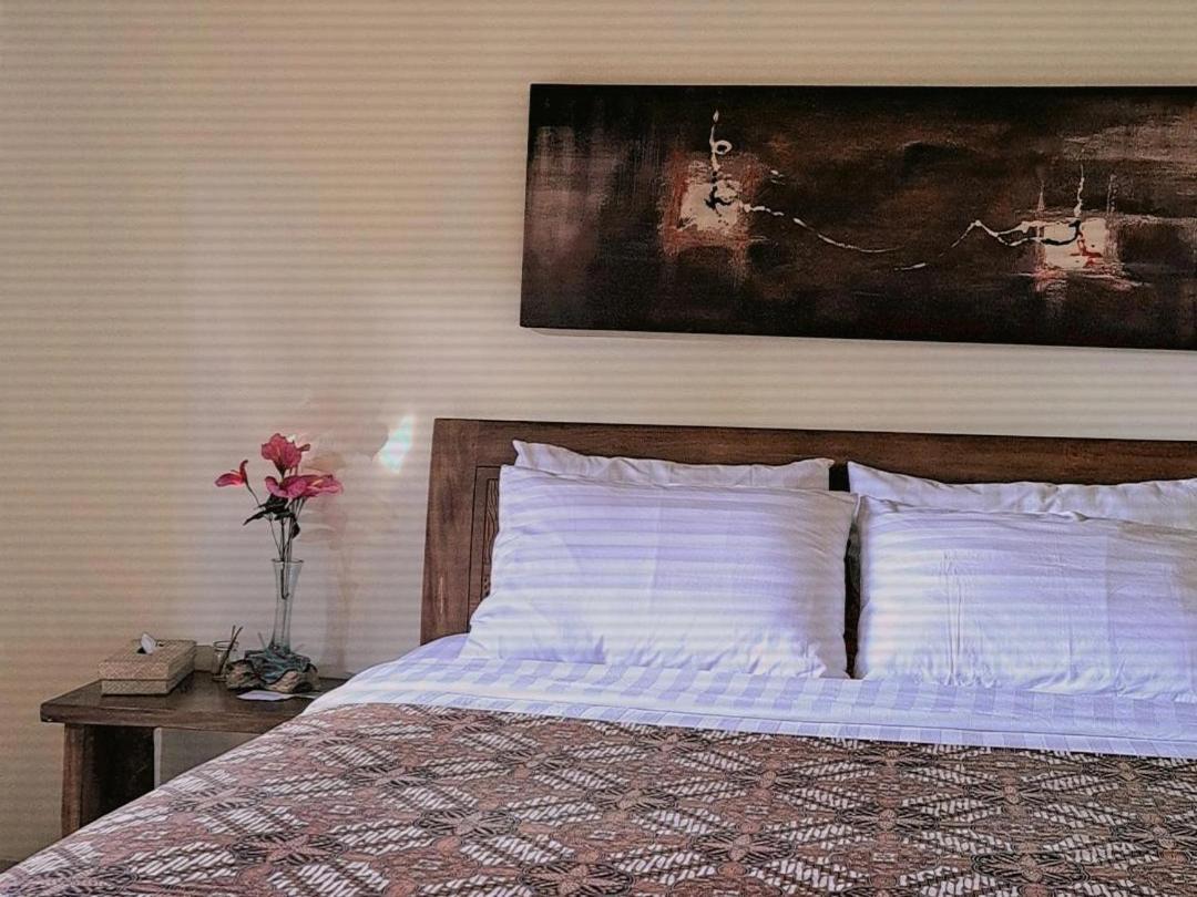 Adi House Homestay Ubud Esterno foto