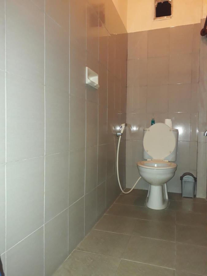 Adi House Homestay Ubud Esterno foto