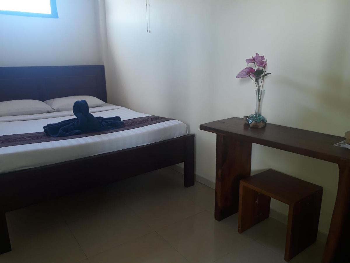 Adi House Homestay Ubud Esterno foto