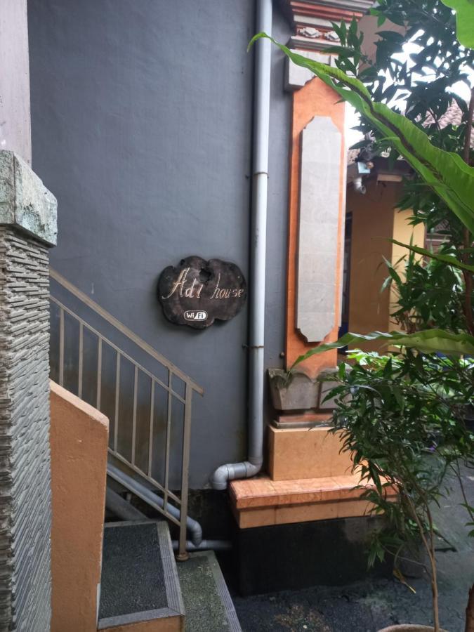 Adi House Homestay Ubud Esterno foto